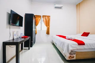 Медан: RedDoorz @ Jalan Krakatau Medan