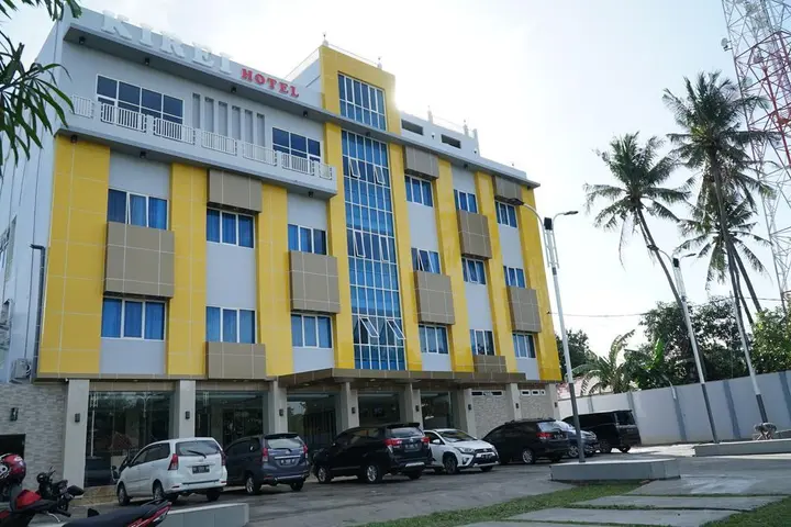 Бантаенг: Kirei Hotel Bantaeng
