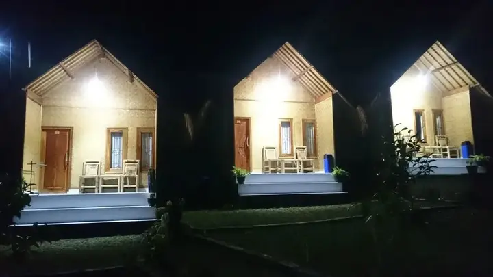 Jerowaru: Aryasuta Bungalow