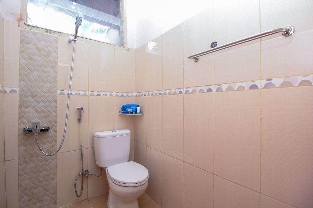Пеканбару: RedDoorz Plus @ Jalan Dr Sutomo Pekanbaru