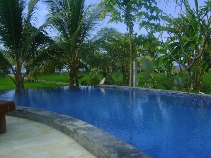 Бунутан: Villa Mangga Beach