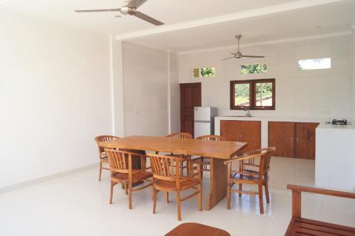 Бунутан: Villa Mangga Beach
