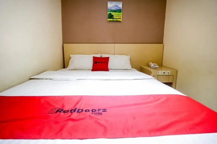 Банджармасин: RedDoorz near Pasar Tarapung Siring Banjarmasin