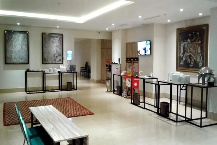 Джакарта: Erian Hotel