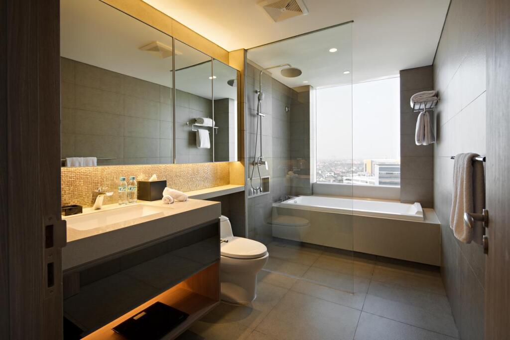 Сурабая: Oakwood Hotel & Residence Surabaya