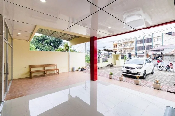 Медан: RedDoorz Plus @ Jalan Gatot Subroto Medan