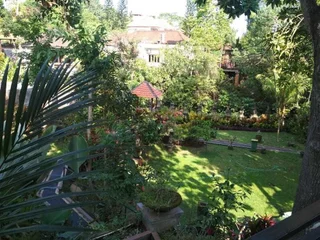 Сукавати: Villa Taman Sari