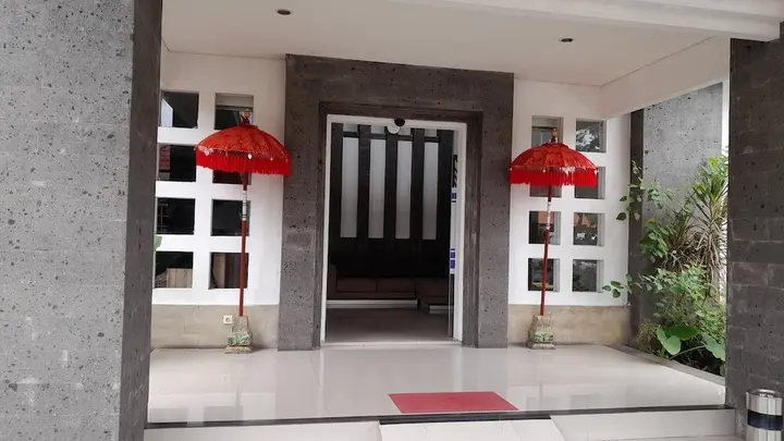 Табанан: Dhyanapura City Hotel