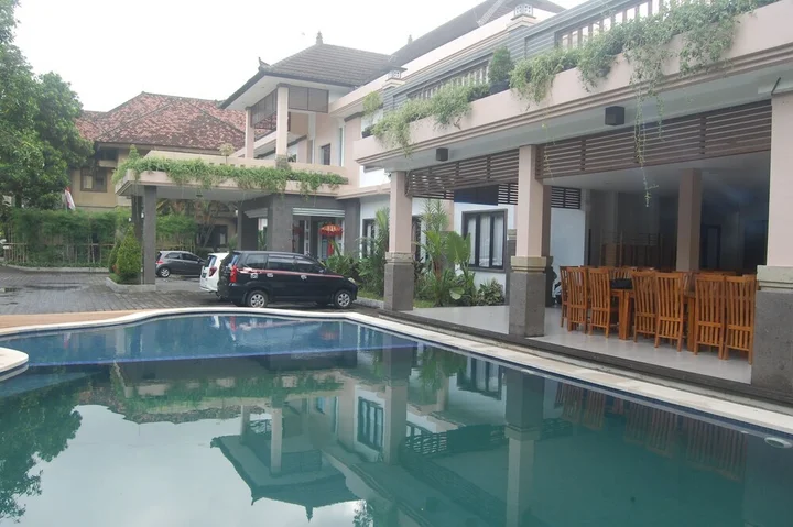 Табанан: Dhyanapura City Hotel