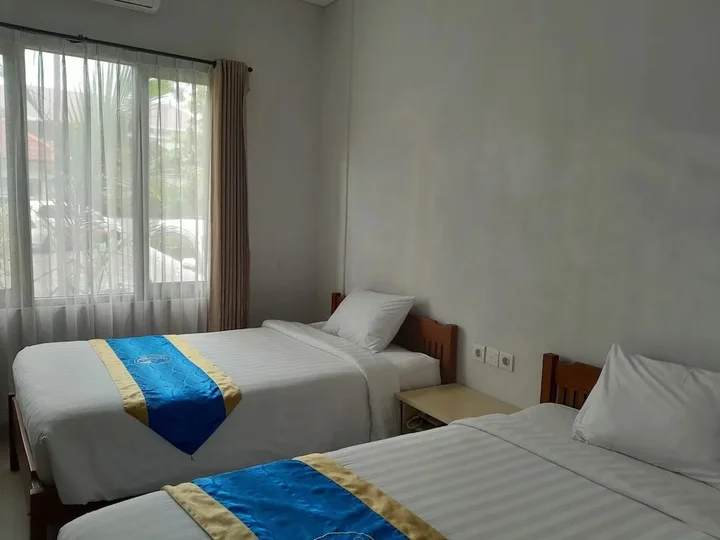 Табанан: Dhyanapura City Hotel