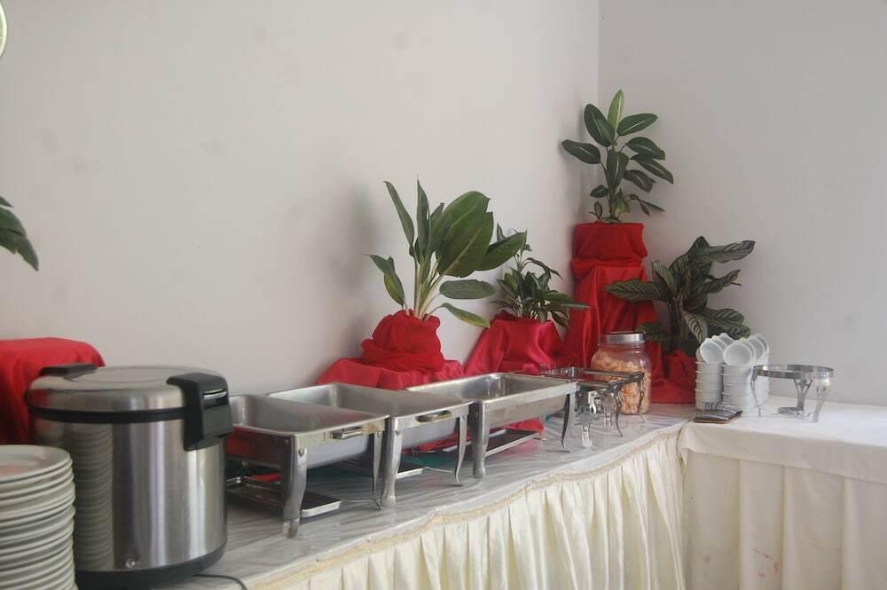 Табанан: Dhyanapura City Hotel