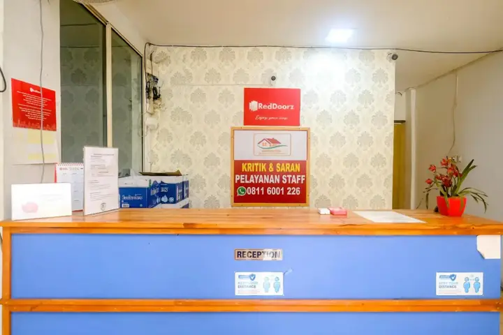RedDoorz @ Jalan Japaris Medan — фото 2