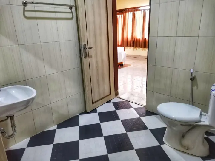 Джакарта: Hotel Nusantara Indah Syariah