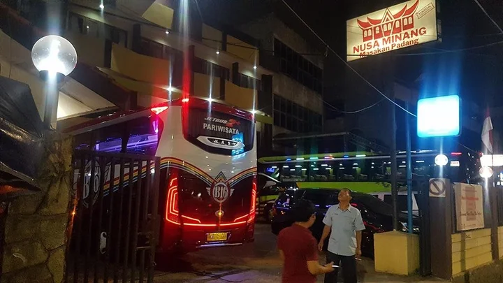 Джакарта: Hotel Nusantara Indah Syariah