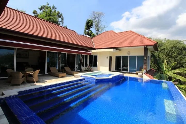 Сукасада: Villa Ebel