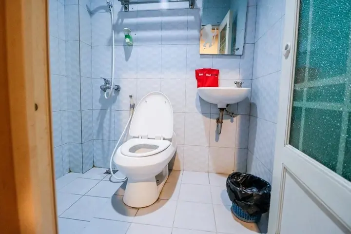 Пеканбару: RedDoorz Plus near Pasar Wisata