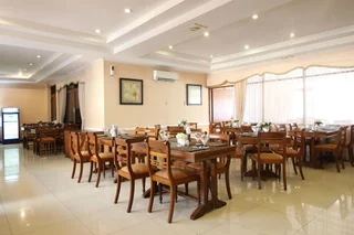Суракарта: RedDoorz Premium @ Slamet Riyadi 2