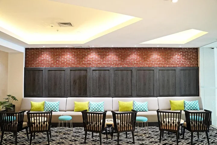 Сурабая: Palm Park Hotel Surabaya