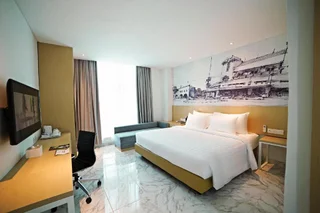 Сурабая: Palm Park Hotel Surabaya