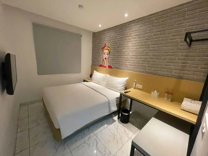 Сурабая: Palm Park Hotel Surabaya