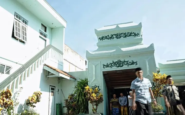 Сурабая: Palm Park Hotel Surabaya