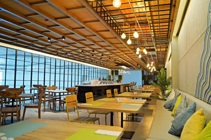 Сурабая: Palm Park Hotel Surabaya