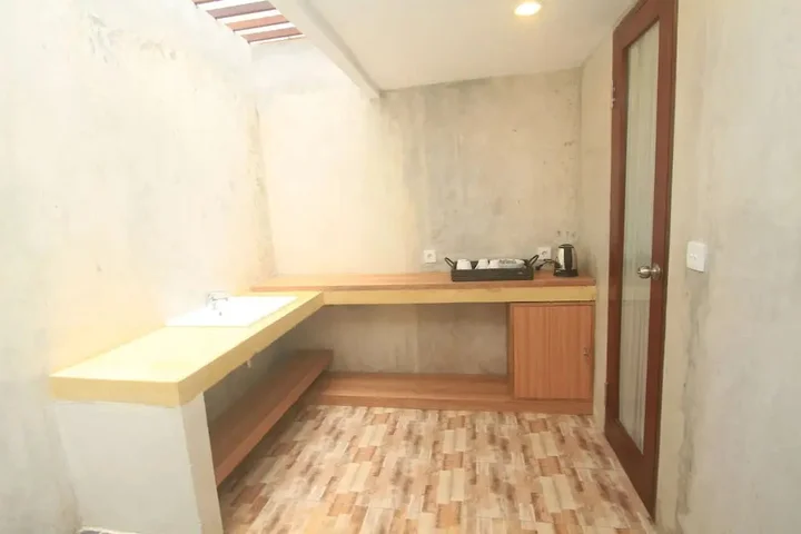 Гили Траванган: Triple Tree Villa