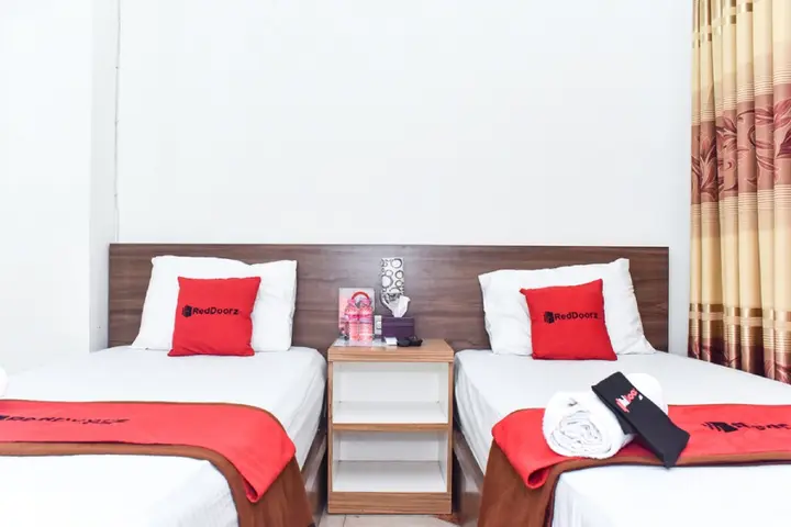 Батуретно: RedDoorz near UGM 3