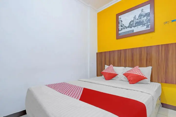 Семаранг: OYO 90426 Near Mall Ciputra 2
