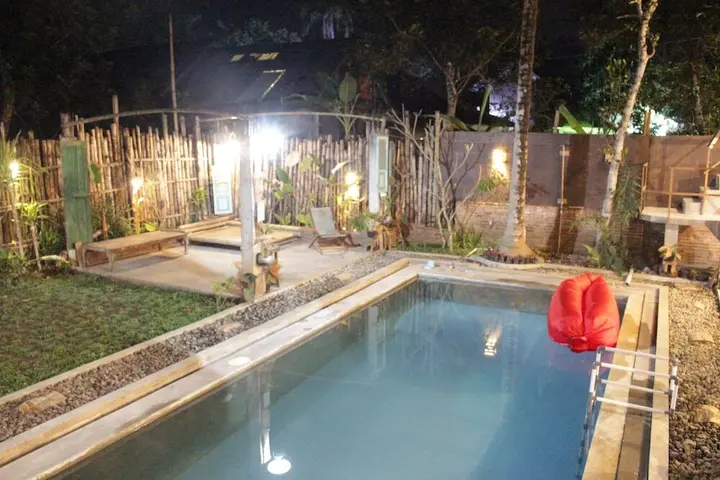 Боробудур: Omah Kulon Cabins and Pool