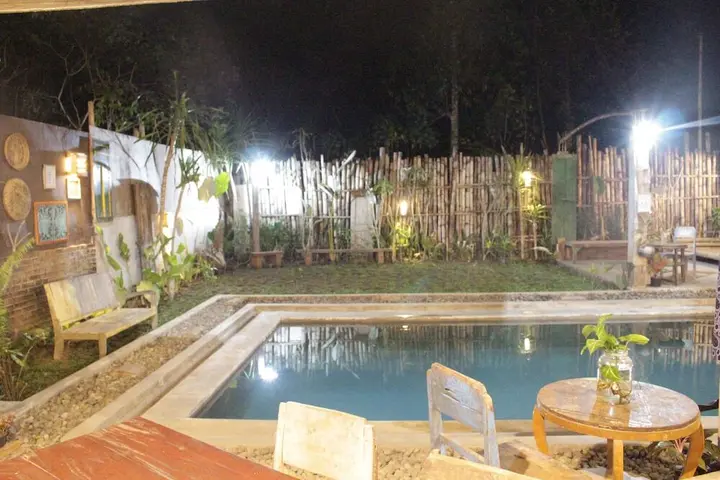 Боробудур: Omah Kulon Cabins and Pool
