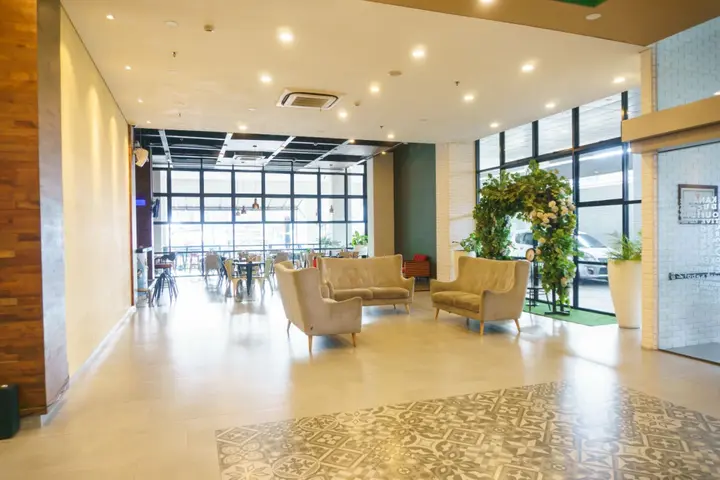 Джембер: Hotel FortunaGrande Jember