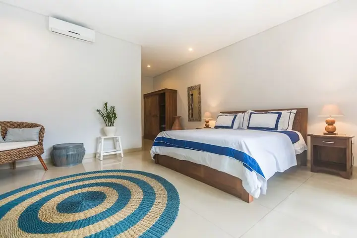 Big Brother Villa — фото 1