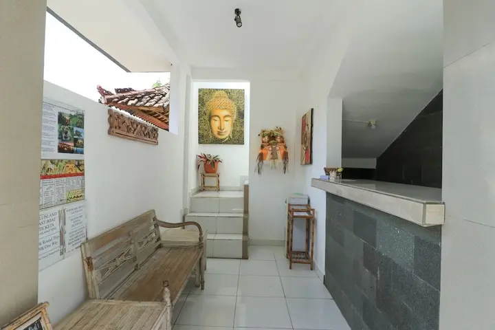 Кута: God Bless Room