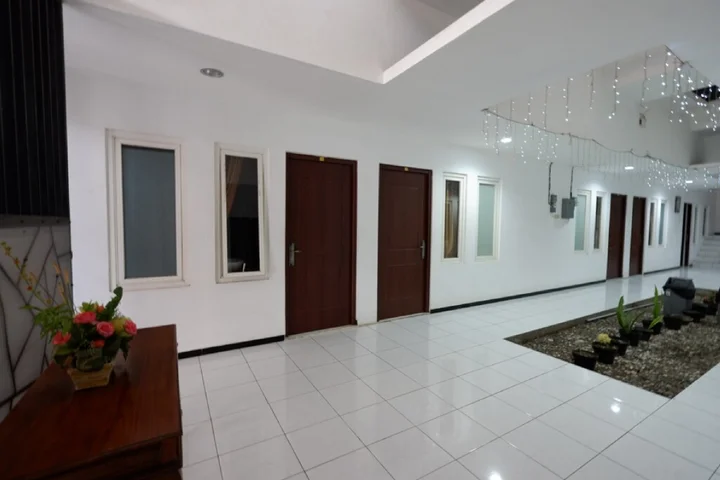 Семаранг: RedDoorz near Plaza Simpang Lima