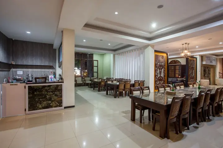 Маланг: RedDoorz near Taman Rekreasi Sengkaling