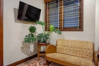 Депок: RedDoorz Plus near Hartono Mall 2