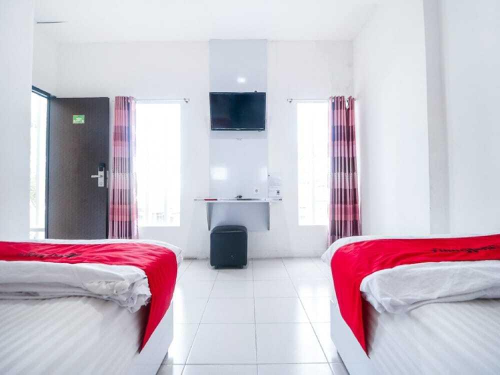 Баликпапан: RedDoorz near Terminal Batu Ampar