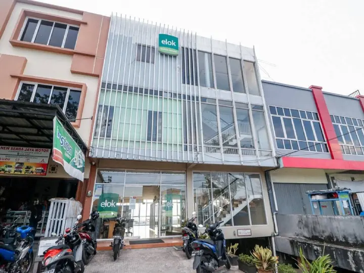 Баликпапан: RedDoorz near Terminal Batu Ampar
