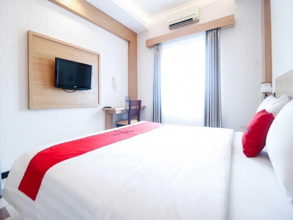 Джакарта: RedDoorz Plus near Senopati 2