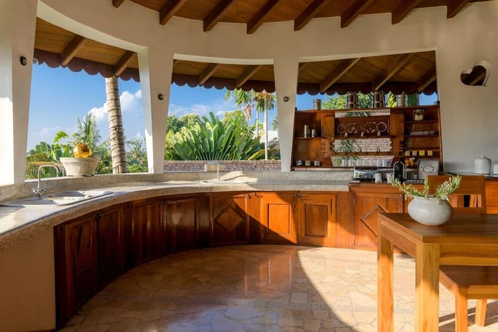 Чангу: Massive Villa Brawa in Canggu