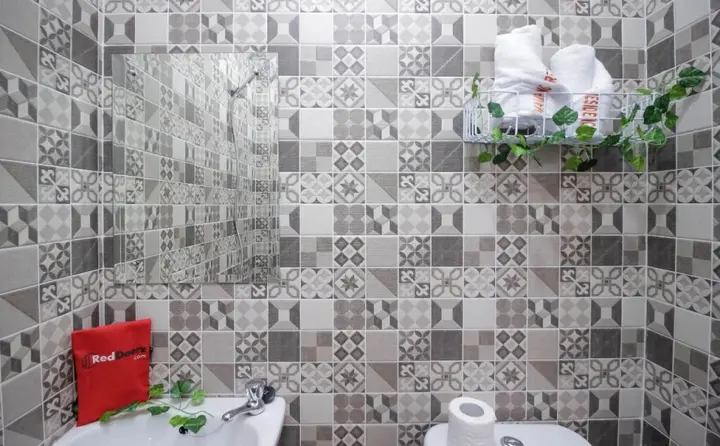 Джакарта: Reddoorz Plus @ Mampang Prapatan