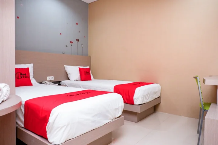 Семаранг: RedDoorz near Java Supermall Semarang