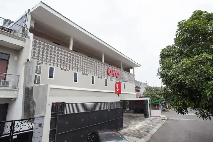 Super OYO 90642 Lancar Homestay Syariah — фото 1