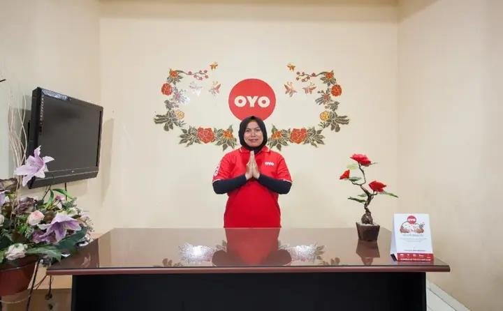 Сурабая: OYO 138 Graha 99