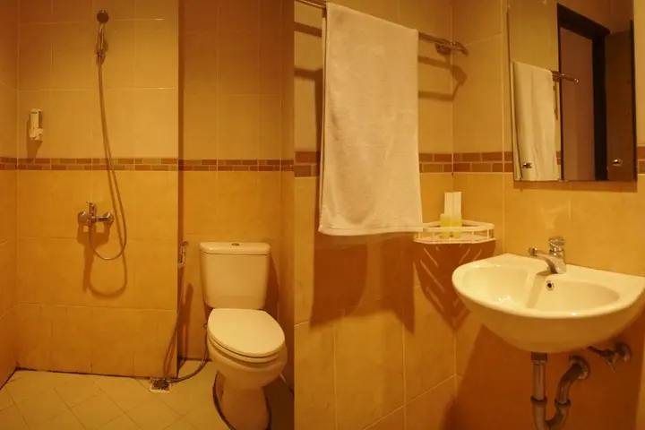 Палембанг: OYO 142 Hotel Al Furqon Syariah