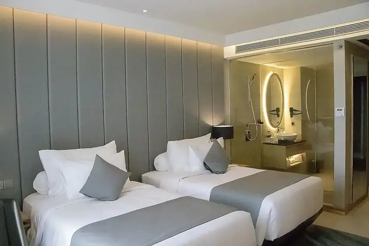 Сурабая: Morazen Surabaya