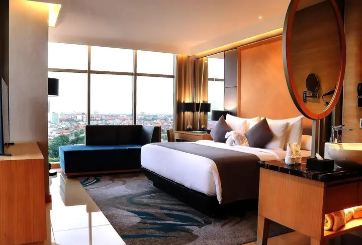 Сурабая: Morazen Surabaya