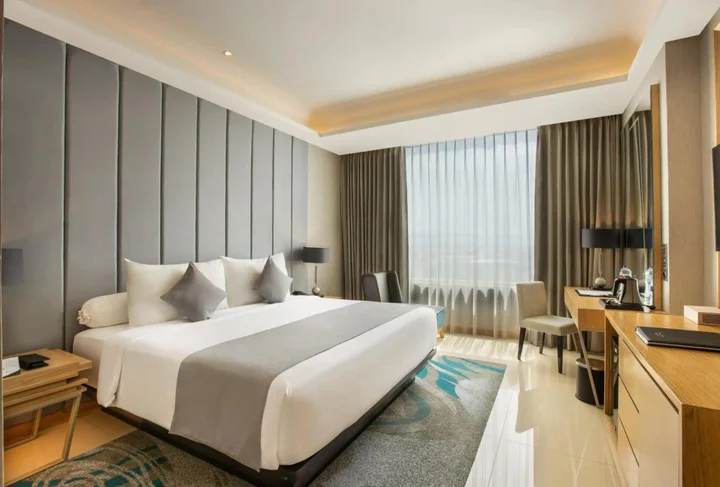 Сурабая: Morazen Surabaya