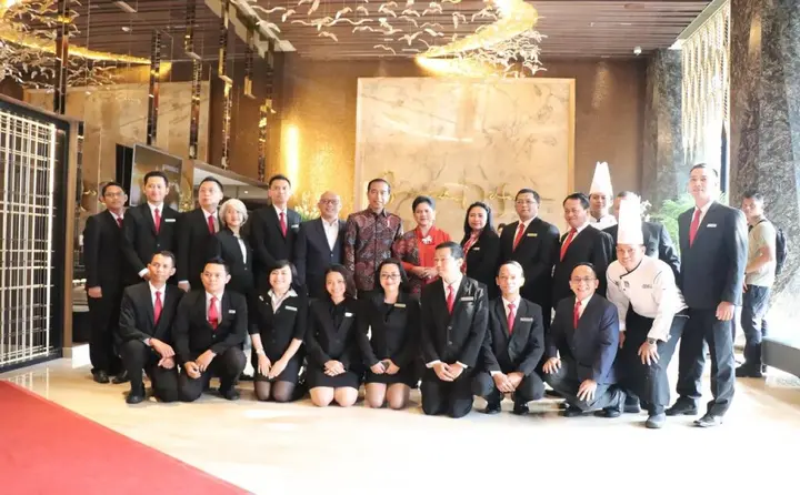 Сурабая: Morazen Surabaya